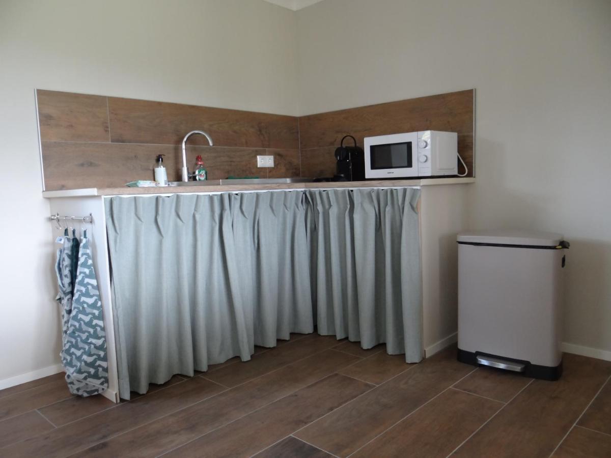 The Green Cottage Ruinen ภายนอก รูปภาพ